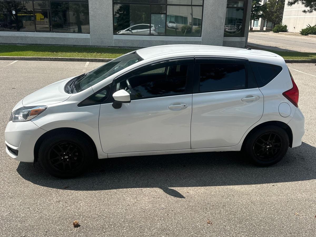 1724691313592_3N1CE2CP7JL366242_gal